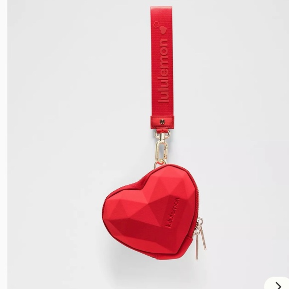 lululemon athletica Handbags - Lululemon Red Heart Wristlet